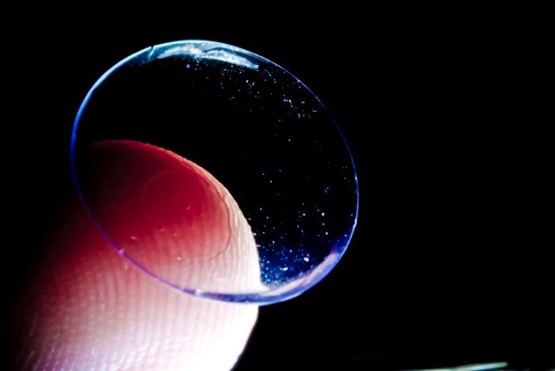 contact-lens