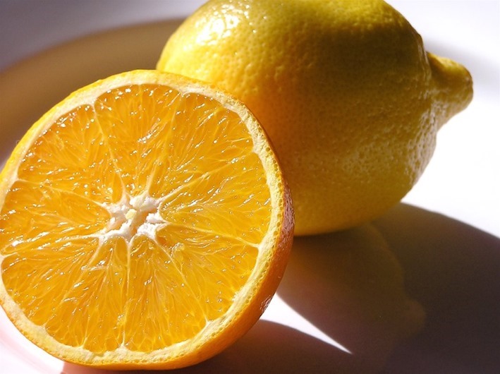 sliced-lemon